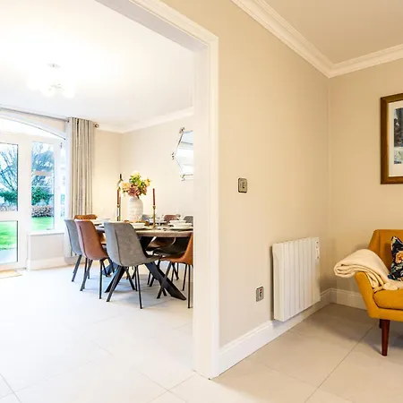 No 20 Holiday Village *